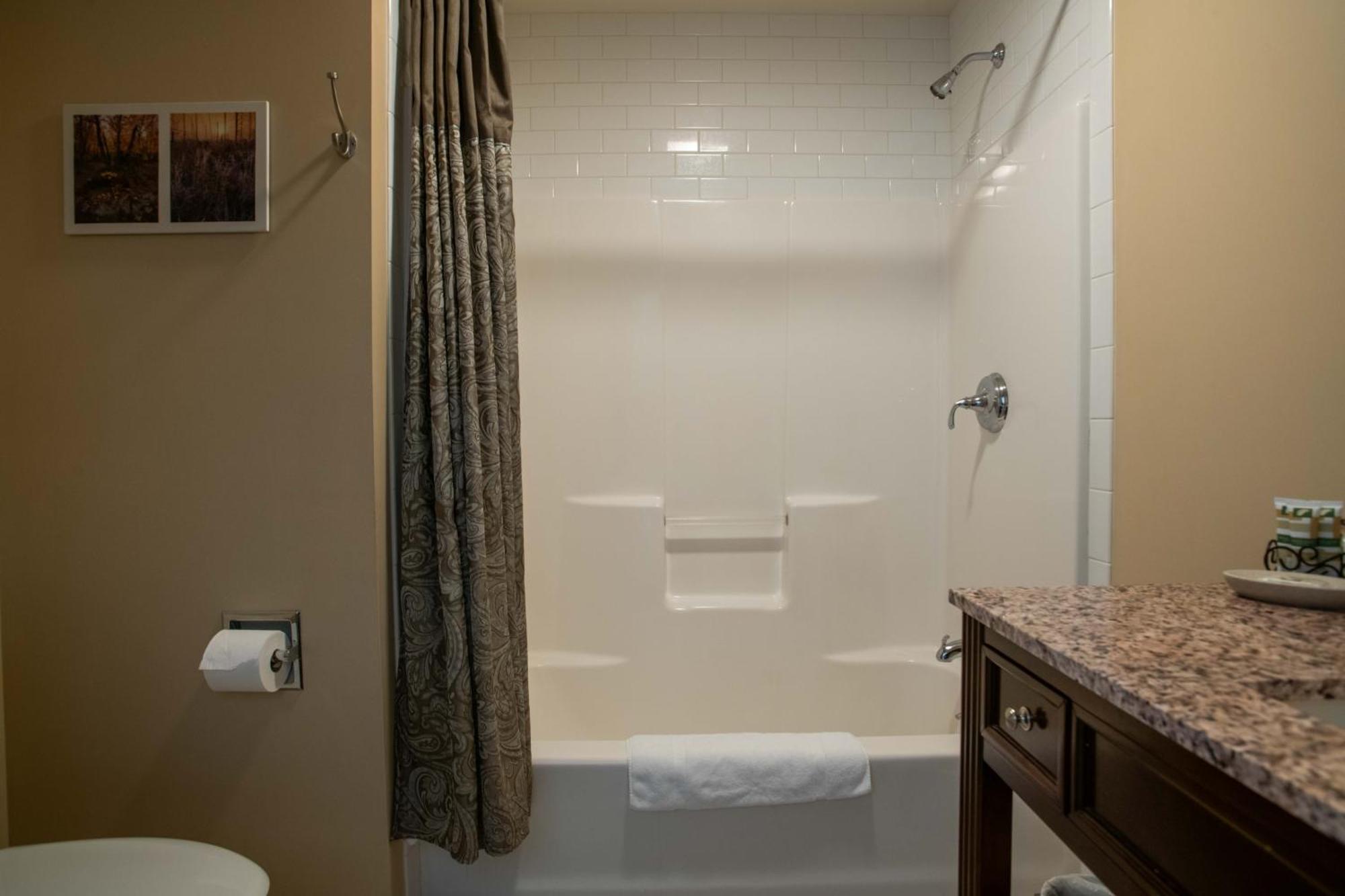 Swift River Suites Rumford Εξωτερικό φωτογραφία