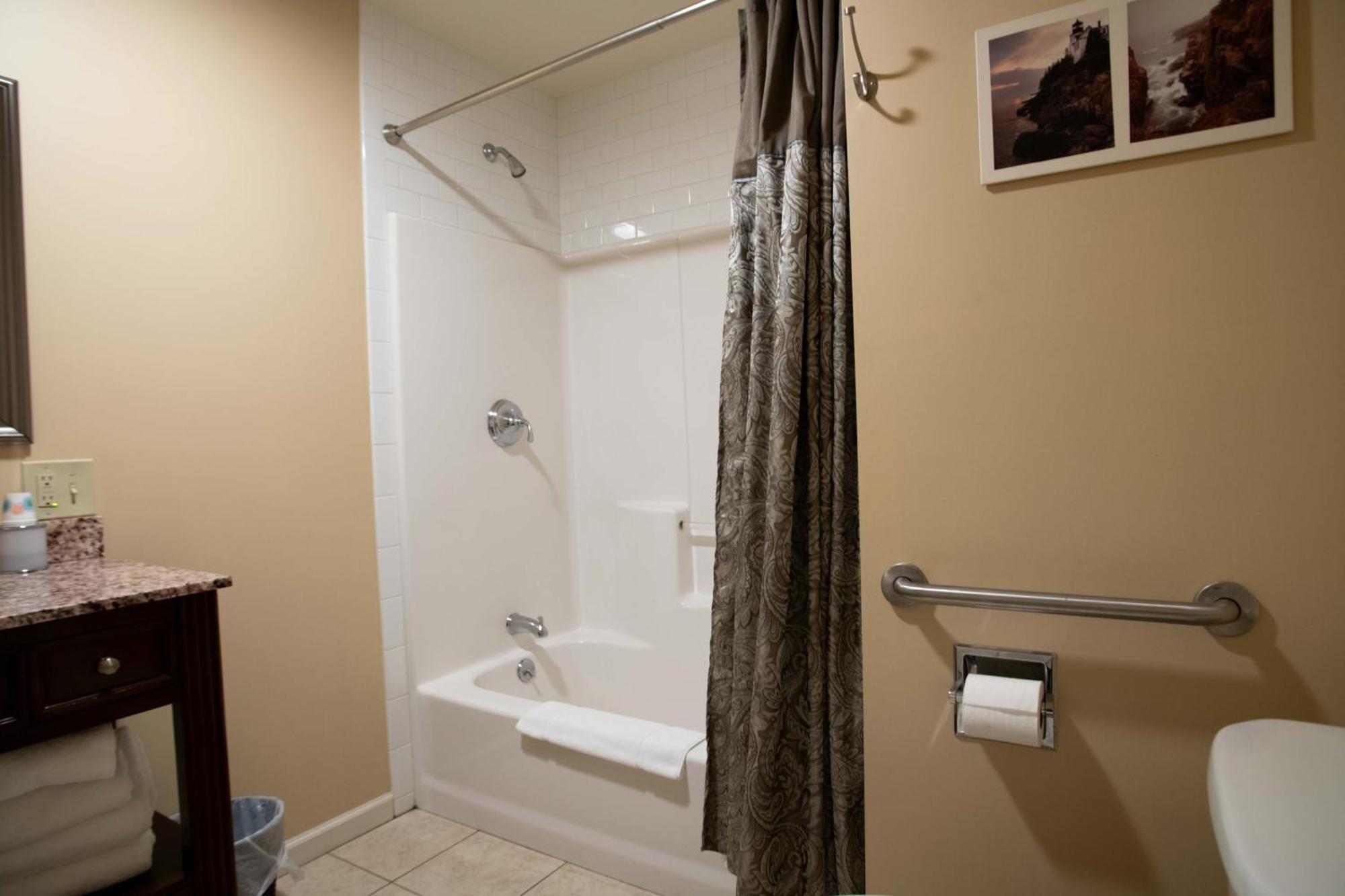 Swift River Suites Rumford Εξωτερικό φωτογραφία